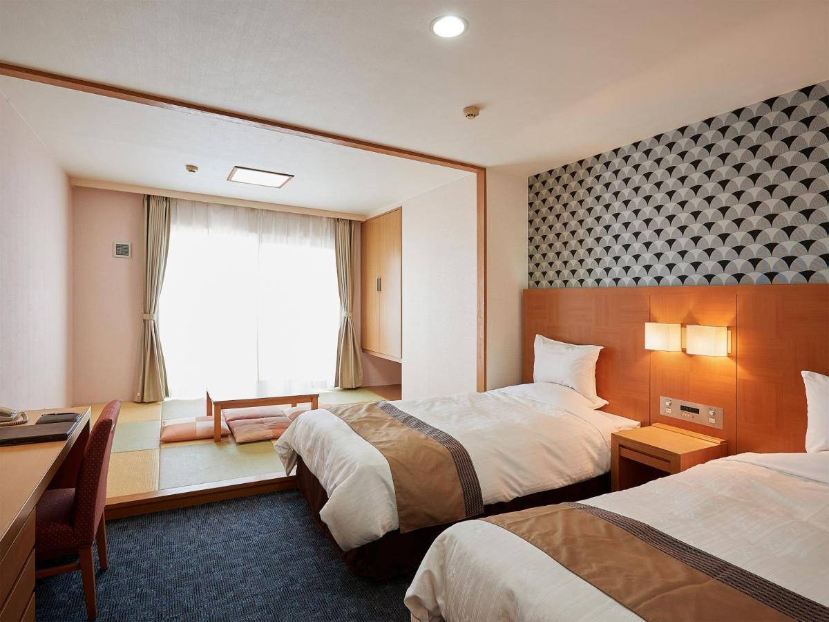 Hotel Murasakimura Jomitan Kültér fotó